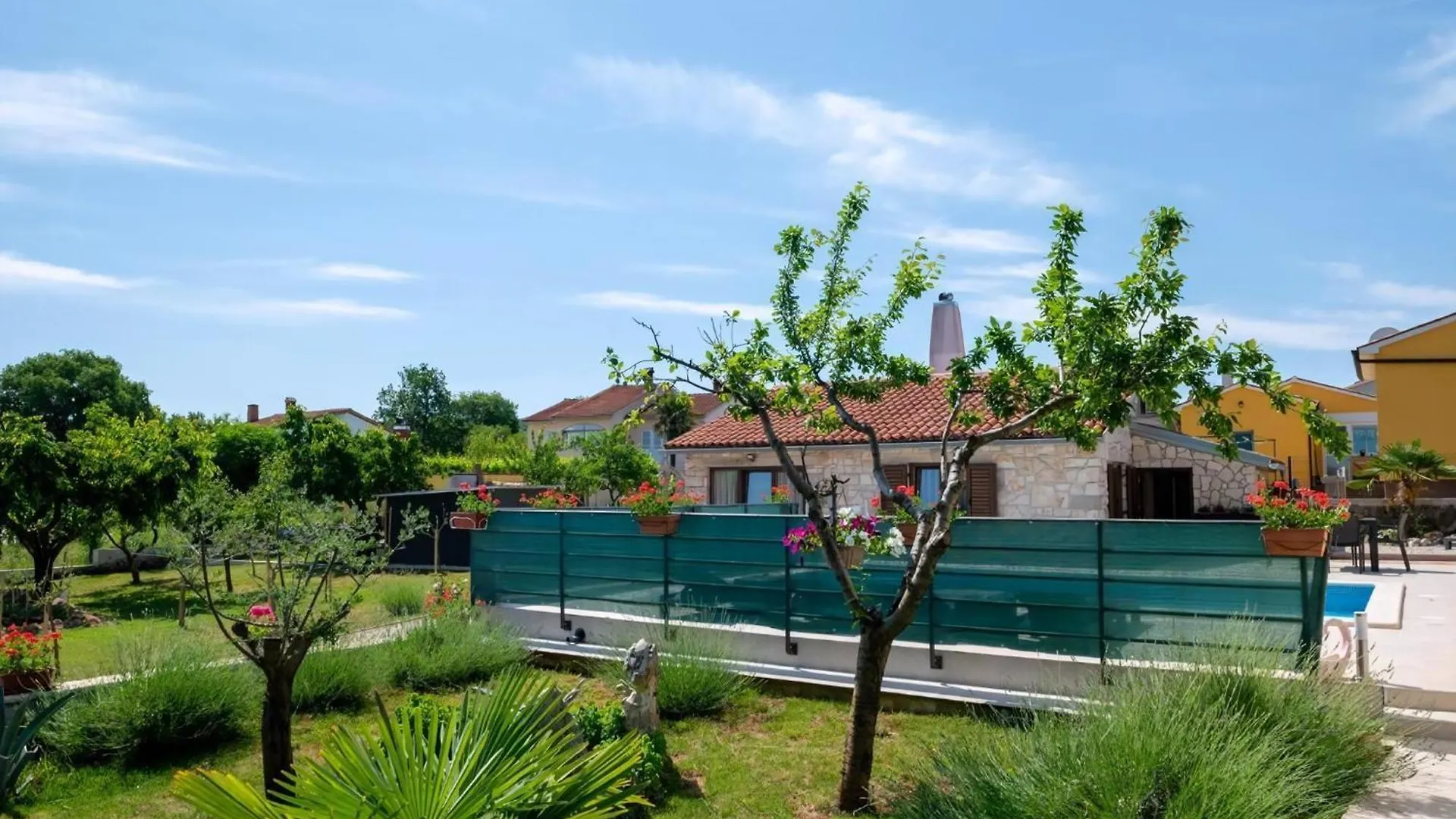 Haus Plum, Fuer Befreundete Paare Und Kleinfamilien Villa Labin  Croatia