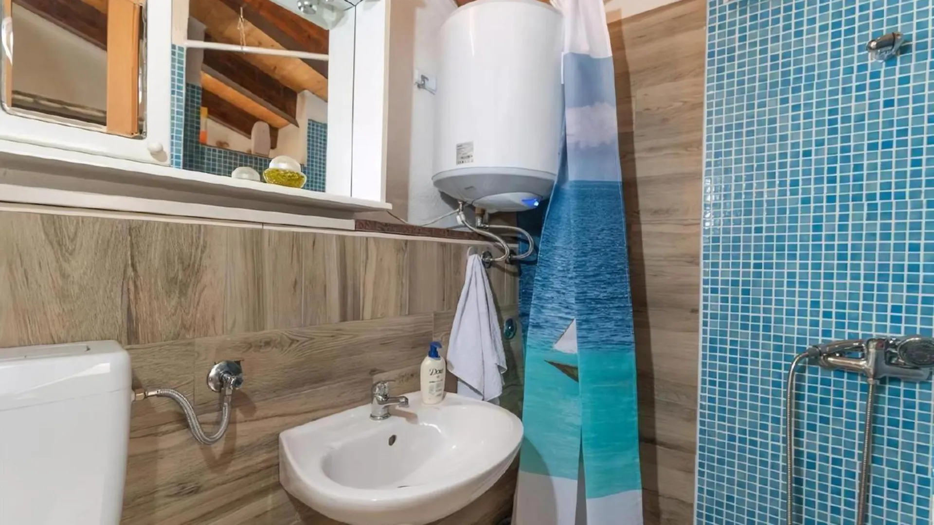 Haus Plum, Fuer Befreundete Paare Und Kleinfamilien Villa Labin